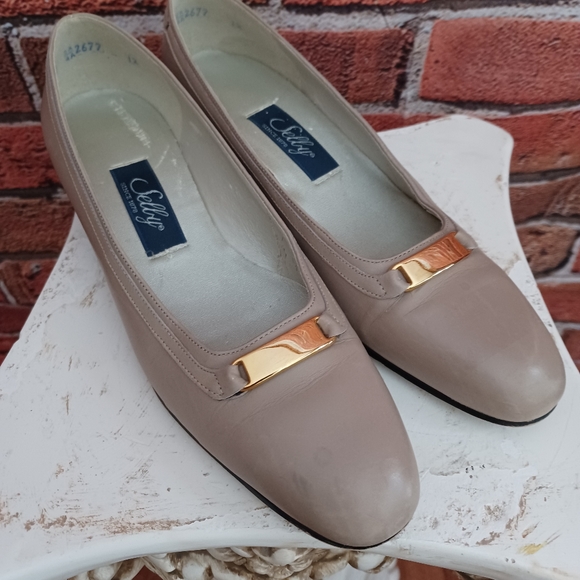 Selby Shoes Vintage Selby Flats Poshmark